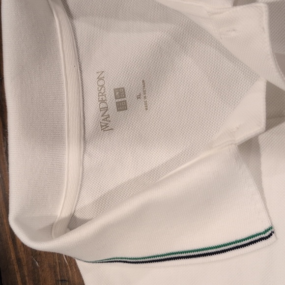 JW Anderson X Uniqlo Dry Pique Polo Short Sleeve Unisex - Picture 5 of 9